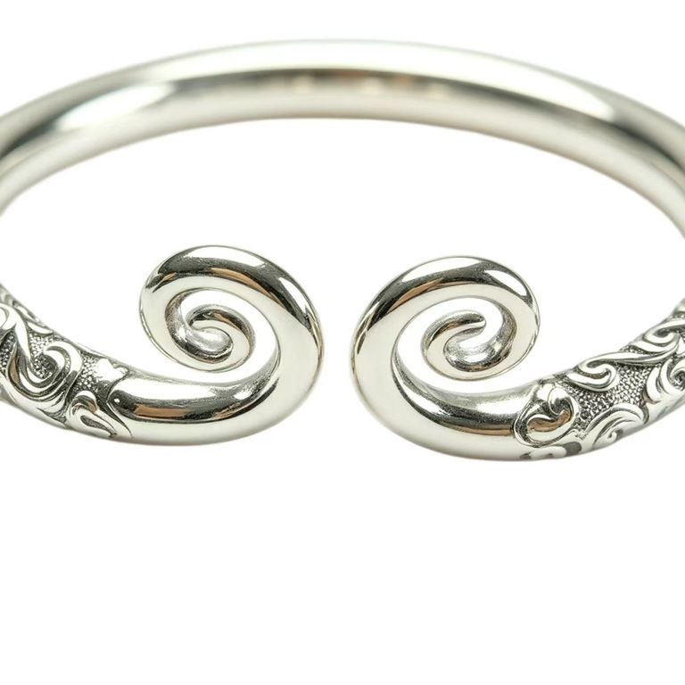Vintage-style open cuff bracelet with scrollwork 4