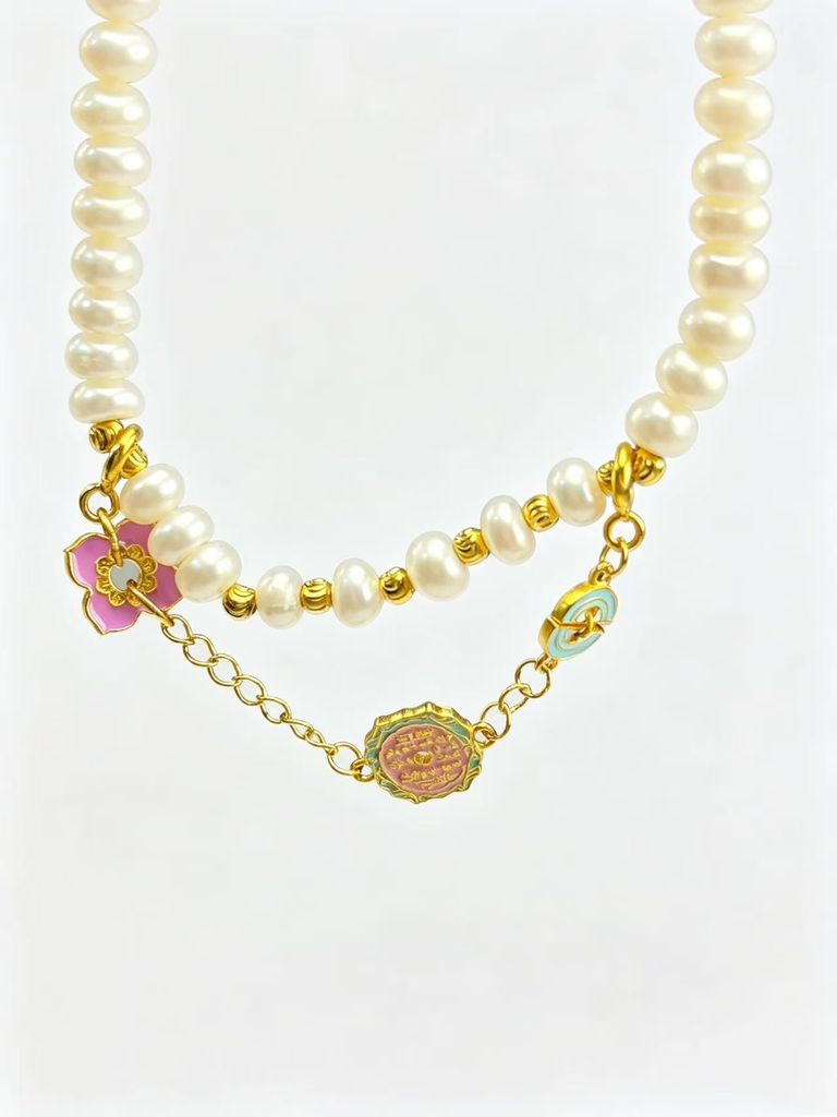 Enamel Petal and Pearl Bracelet 4