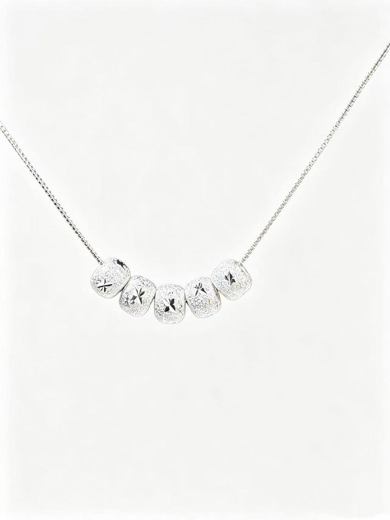 Cube Bead Necklace 4